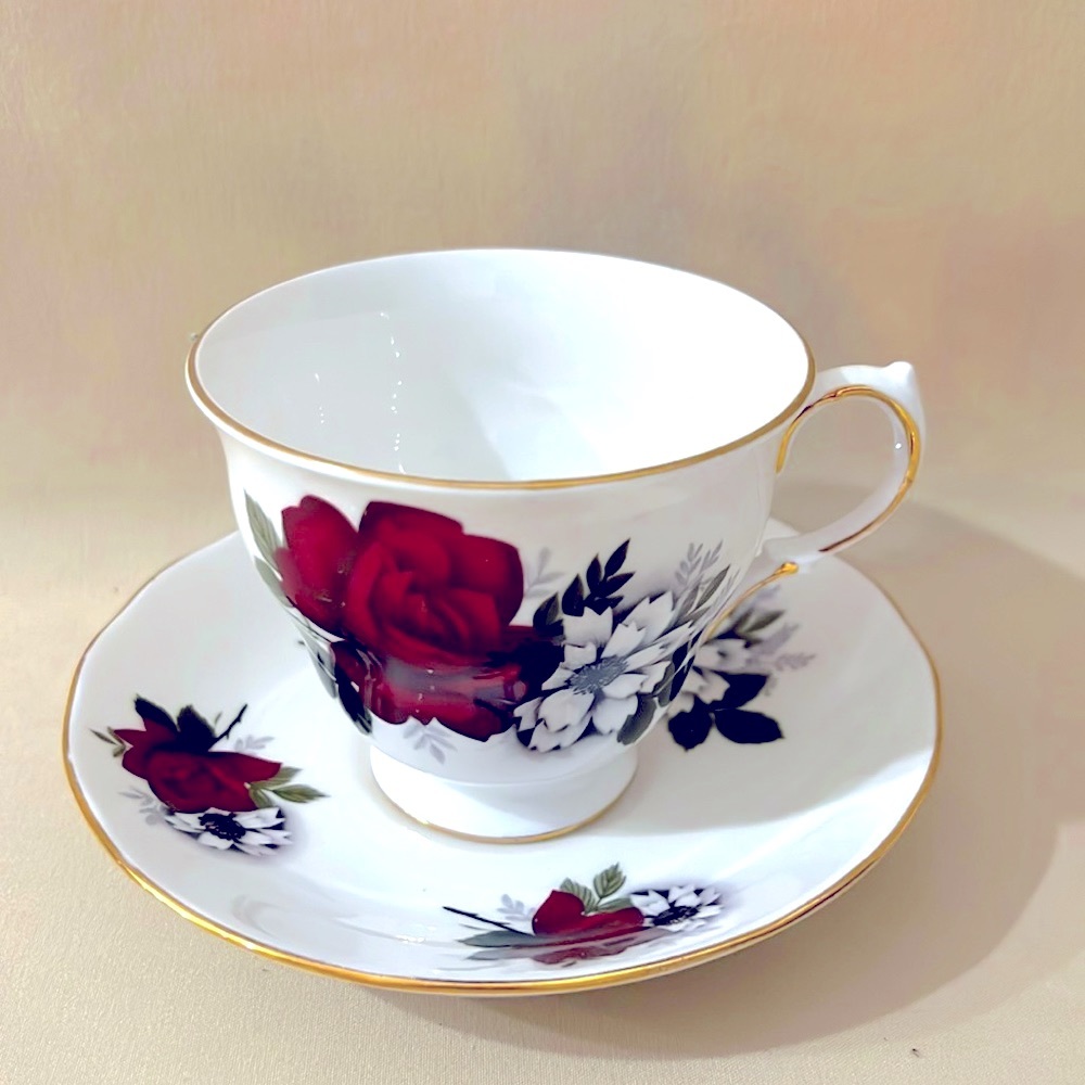 Burgundy Rose Tea Cup and Saucer Queen Anne Ridgway Potteries Tea Set E1216